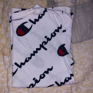 Champion tshirt in size kids xl, fits womans small